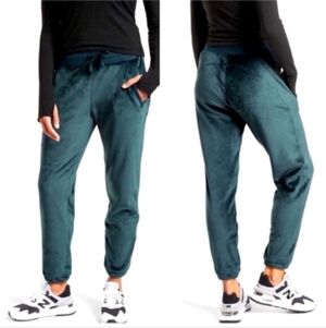 Athleta Double Cozy Karma Recover Jogger Green Sz L